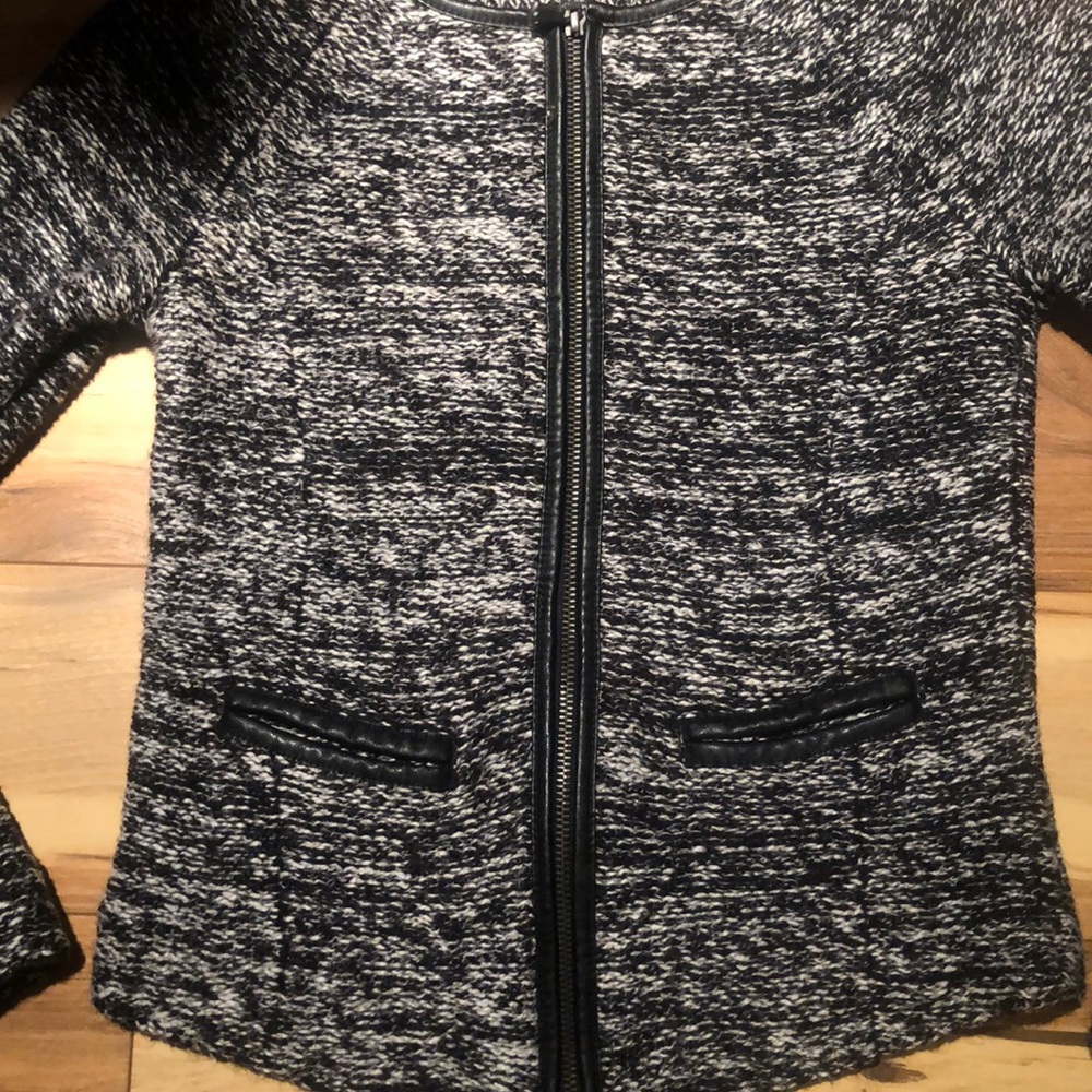 Sweater jacket - Picture 2 of 6